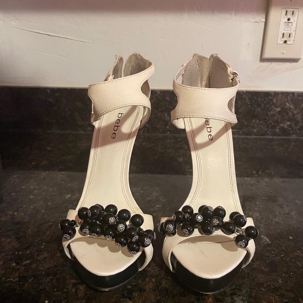 Bebe, black and white, 8